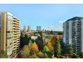 Photo 9: 1110 4300 MAYBERRY Street in Burnaby: Metrotown Condo for sale in "TIMES SQUARE" (Burnaby South)  : MLS®# V921816