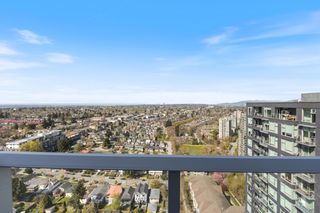 Photo 8: 3202 5515 BOUNDARY Road in Vancouver: Collingwood VE Condo for sale in "Wall Centre Central Park Tower 2" (Vancouver East)  : MLS®# R2870689