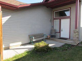 Photo 35: 742 Carriage Lane Drive: Carstairs Semi Detached for sale : MLS®# A1168792