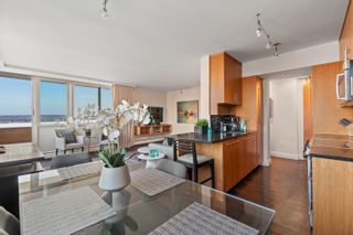 Photo 15: 2502 2055 PENDRELL Street in Vancouver: West End VW Condo for sale in "Panorama Place" (Vancouver West)  : MLS®# R2779093