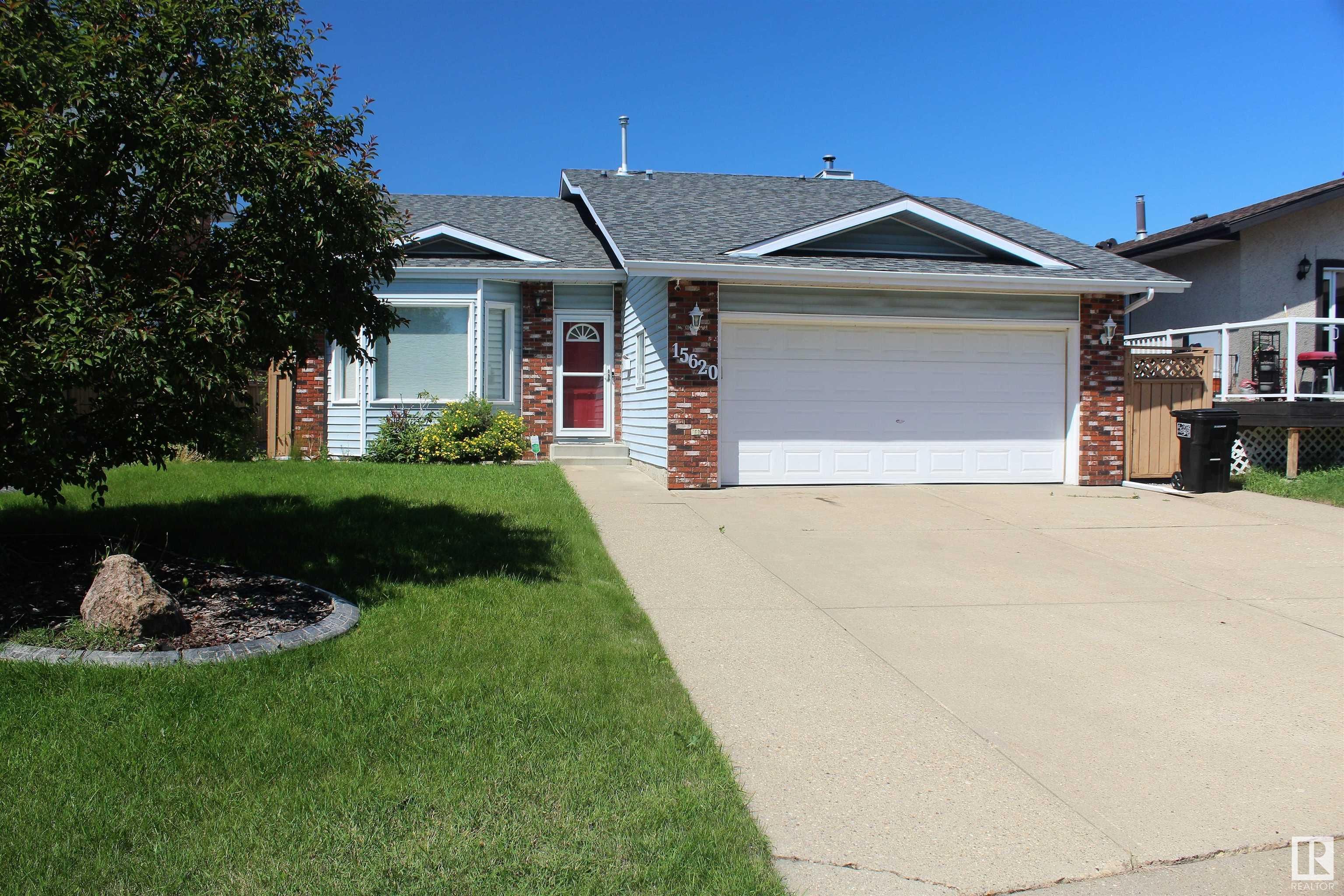 Main Photo: 15620 77 Street in Edmonton: Zone 28 House for sale : MLS®# E4305228