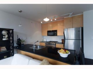 Photo 2: 508 989 Beatty Street in Vancouver: Condo for sale : MLS®# v817714