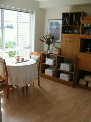 Photo 7: 326 5600 ANDREWS RD in Richmond: Steveston South Condo for sale in "LAGOONS" : MLS®# V604338
