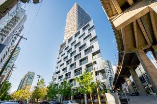 Photo 17: 301 1480 HOWE Street in Vancouver: Yaletown Condo for sale in "VANCOUVER HOUSE BIG" (Vancouver West)  : MLS®# R2871578