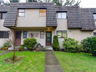 Photo 2: 1098 PREMIER Street in North Vancouver: Lynnmour Townhouse for sale in "Lynnmour Village" : MLS®# R2031349