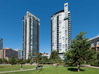 Photo 1: 1804 1155 SEYMOUR Street in Vancouver: Downtown VW Condo for sale in "BRAVA NORTH" (Vancouver West)  : MLS®# R2100378