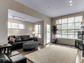 Photo 5: 411 6745 STATION HILL Court in Burnaby: South Slope Condo for sale in "THE SALTSPRING" (Burnaby South)  : MLS®# R2499517