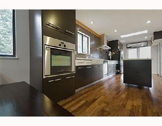 Photo 5: 4862 JAMES Street in Vancouver: Main House for sale (Vancouver East)  : MLS®# V714569