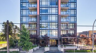 Photo 2: 305 188 AGNES Street in New Westminster: Downtown NW Condo for sale in "ELLIOT" : MLS®# R2483320