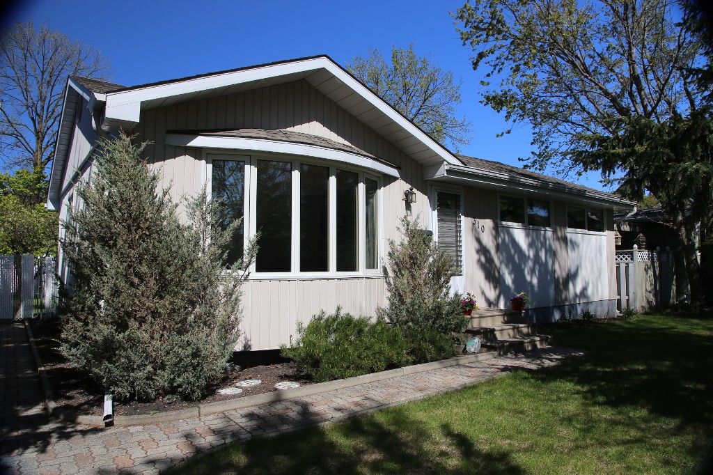 Photo 44: Photos: 310 Raquette Street in Winnipeg: Westwood Single Family Detached for sale (West Winnipeg)  : MLS®# 1513263