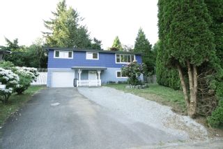 Photo 1: 8260 VIOLA Place in Mission: Mission BC House for sale : MLS®# R2780661
