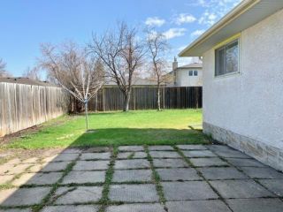 Photo 35: 107 Ashmore Drive in Winnipeg: Maples Residential for sale (4H)  : MLS®# 202307731