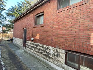 Photo 11: 967 Greenwood Avenue in Toronto: Danforth Village-East York House (Bungalow) for sale (Toronto E03)  : MLS®# E8270404