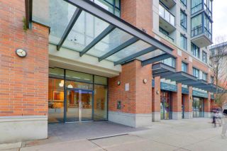 Photo 3: 810 1082 SEYMOUR Street in Vancouver: Downtown VW Condo for sale in "FREESIA" (Vancouver West)  : MLS®# R2512604