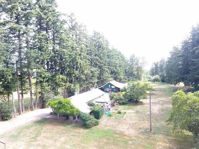 Main Photo: 220 TOWNLINE Road in Abbotsford: Poplar House for sale : MLS®# R2737011