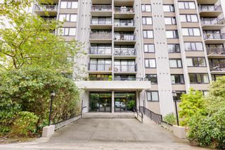 Photo 2: 2002 1330 HARWOOD Street in Vancouver: West End VW Condo for sale in "WESTSEA TOWERS" (Vancouver West)  : MLS®# R2865885