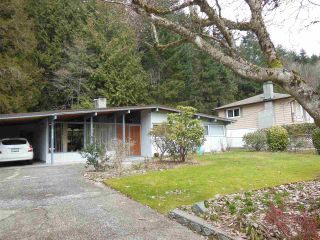 Photo 2: 5758 CRANLEY Drive in West Vancouver: Eagle Harbour House for sale : MLS®# R2141915