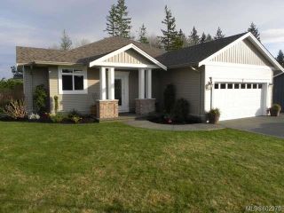 Photo 1: 2699 Carstairs Dr in COURTENAY: CV Courtenay East House for sale (Comox Valley)  : MLS®# 602970