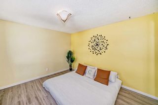 Photo 15: 426 Pinehill Road NE in Calgary: Pineridge Semi Detached (Half Duplex) for sale : MLS®# A2138302