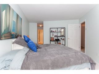 Photo 12: 102 5375 205 Street in Langley: Langley City Condo for sale in "GLENMONT PARK" : MLS®# R2053882