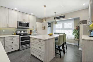 Photo 7: 643 Woodsworth Road SE in Calgary: Willow Park Detached for sale : MLS®# A2123810