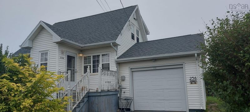 FEATURED LISTING: 236 Wallace Road Glace Bay