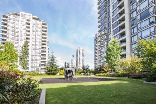 Main Photo: 1002 4118 DAWSON Street in Burnaby: Brentwood Park Condo for sale in "TANDEM TOWER 1" (Burnaby North)  : MLS®# R2101410