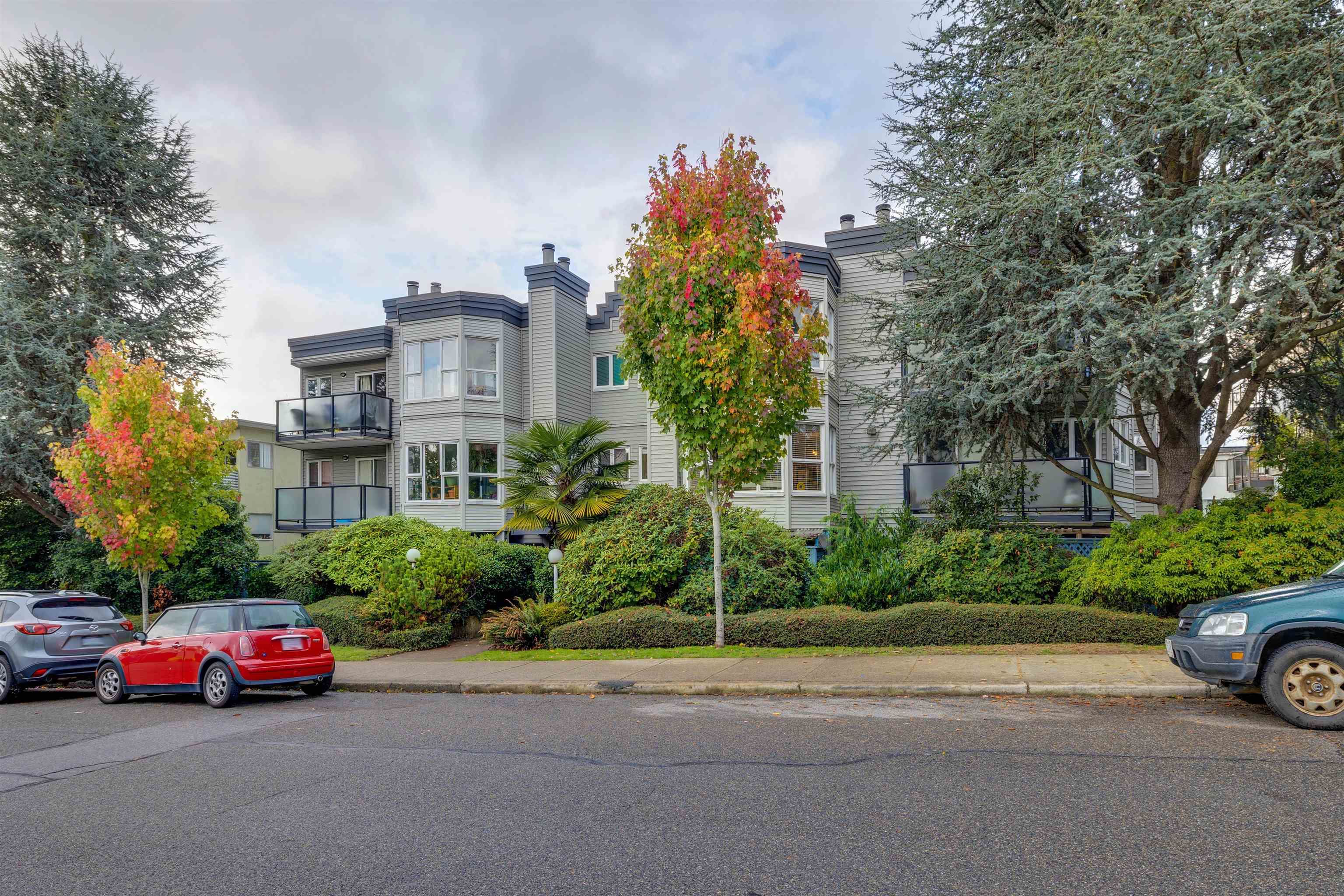 Main Photo: 206 2255 ETON Street in Vancouver: Hastings Condo for sale in "Eton Villa" (Vancouver East)  : MLS®# R2624202