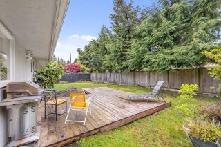 Photo 19: 4056 SUNNYCREST DRIVE in North Vancouver: Forest Hills NV House for sale : MLS®# R2690791