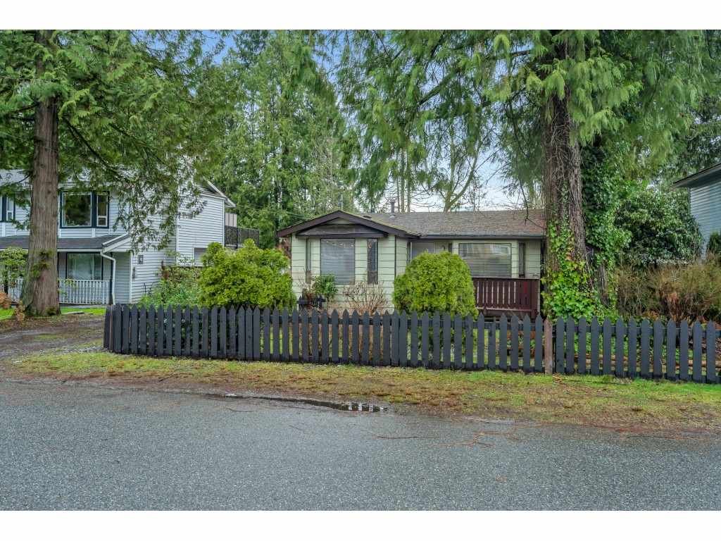 Main Photo: 24944 122 AVENUE in Maple Ridge: Websters Corners House for sale : MLS®# R2559311