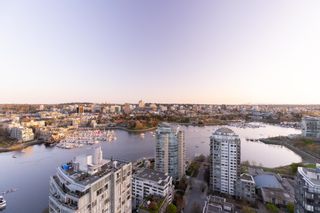 Photo 6: 3601 1201 MARINASIDE Crescent in Vancouver: Yaletown Condo for sale in "The Penninsula" (Vancouver West)  : MLS®# R2777786