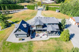 Photo 5: 37084 WHELAN Road in Abbotsford: Sumas Mountain House for sale in "Sumas Mountain" : MLS®# R2804401