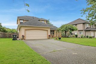 Photo 2: 22342 OLD YALE Road in Langley: Murrayville House for sale in "Murrayville" : MLS®# R2703455