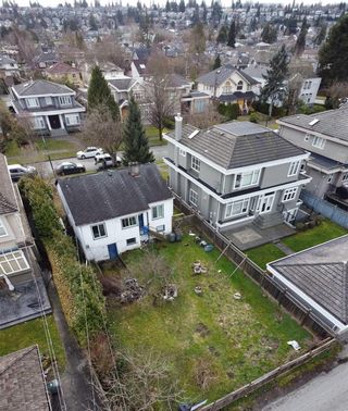 Photo 7: 2425 W 20TH Avenue in Vancouver: Arbutus House for sale (Vancouver West)  : MLS®# R2848987