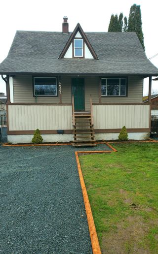 Photo 1: 46309 CHILLIWACK CENTRAL Road in Chilliwack: Chilliwack E Young-Yale House for sale : MLS®# R2645141
