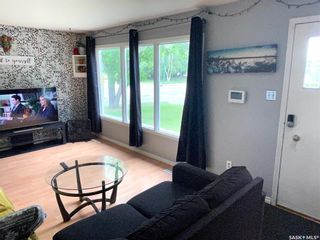 Photo 4: 454 Montreal Avenue South in Saskatoon: Meadowgreen Residential for sale : MLS®# SK966629
