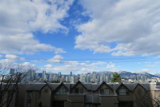 Photo 4: 305 728 W 8TH AVENUE in Vancouver: Fairview VW Condo for sale (Vancouver West)  : MLS®# R2396596