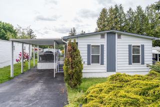 Main Photo: 108 8220 KING GEORGE Boulevard in Surrey: Bear Creek Green Timbers Manufactured Home for sale in "Crestwood Bays" : MLS®# R2888258