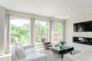 Photo 5: 647 Oakdale Drive in Winnipeg: Charleswood Residential for sale (1G)  : MLS®# 202113883