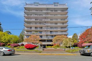 Photo 28: 903 1745 ESQUIMALT Avenue in West Vancouver: Ambleside Condo for sale in "LIONCREST" : MLS®# R2879749