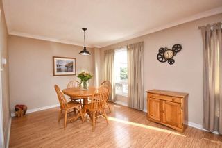 Photo 9: 166 Major Buttons Drive in Markham: Sherwood-Amberglen House (2-Storey) for sale : MLS®# N4619824
