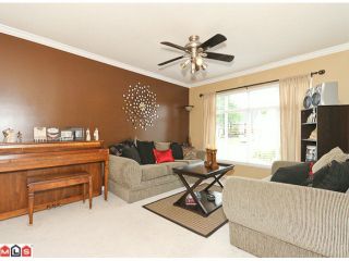 Photo 2: 6342 135 Street in Surrey: Panorama Ridge House for sale in "Heritage Woods" : MLS®# F1117563
