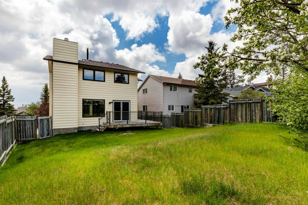 Photo 24: Photos: 227 Edgeland Road NW in Calgary: Edgemont Detached for sale : MLS®# A1236383