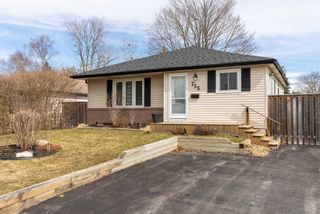Photo 2: 725 Annland Street in Pickering: Bay Ridges House (Bungalow) for sale : MLS®# E5991509