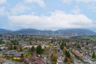 Photo 1: 2106 4508 HAZEL Street in Burnaby: Forest Glen BS Condo for sale in "Sovereign" (Burnaby South)  : MLS®# R2689689