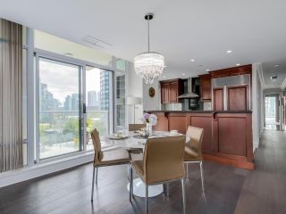 Photo 5: 803 428 BEACH Crescent in Vancouver: Yaletown Condo for sale (Vancouver West)  : MLS®# R2072146