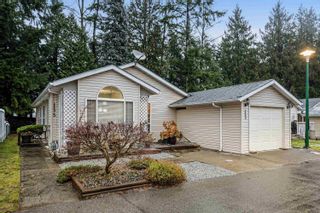 Photo 2: 155 9080 198 Street in Langley: Walnut Grove Manufactured Home for sale in "FOREST GREEN ESTATES" : MLS®# R2840753