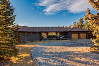 Photo 1: 293 Escarpment Drive in Rural Rocky View County: Rural Rocky View MD Detached for sale : MLS®# A1163781
