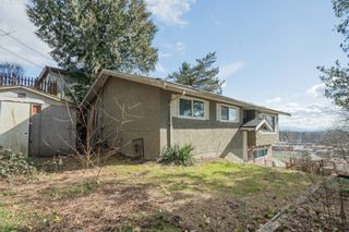 Photo 1: 7254 WREN Street in Mission: Mission BC House for sale : MLS®# R2856909