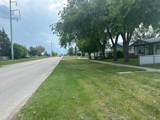 Photo 46: 2102 King Edward Street in Winnipeg: Tyndall Park Residential for sale (4J)  : MLS®# 202314723